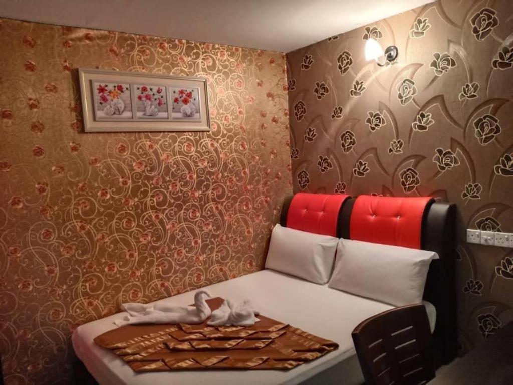 @ New Wave Hotel