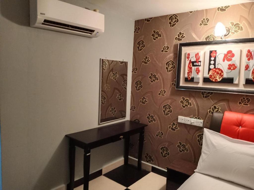 @ New Wave Hotel Georgetown
