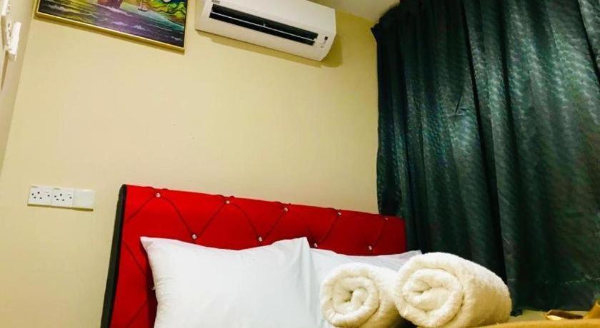 @ New Wave Hotel Georgetown