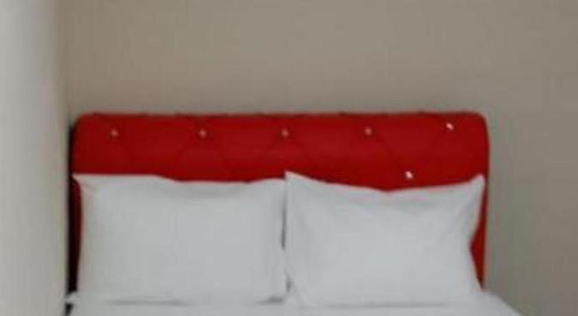 Hotel @ New Wave
